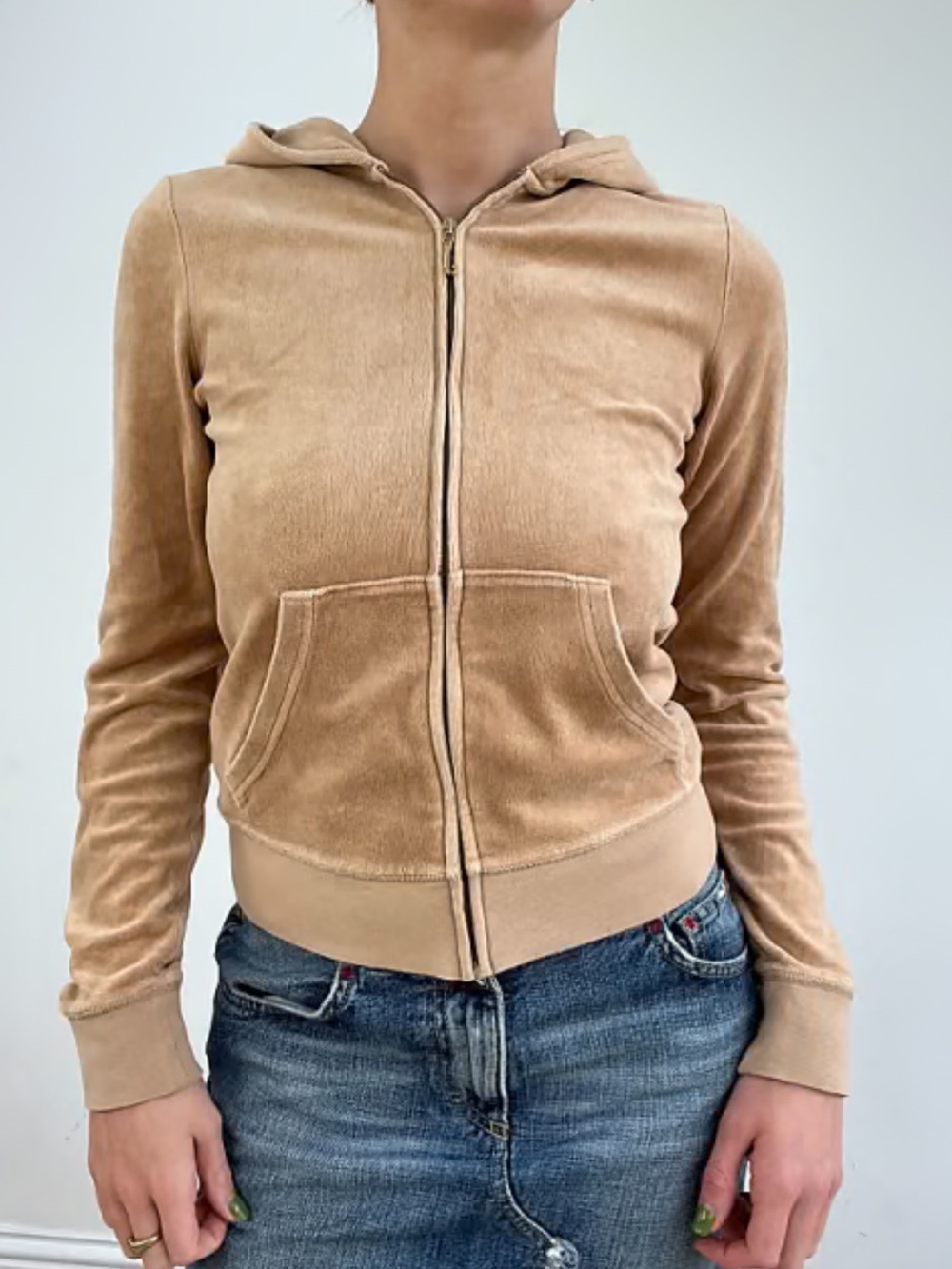 JUICY COUTURE | Vintage Y2K Tan Velour Zip Hoodie
